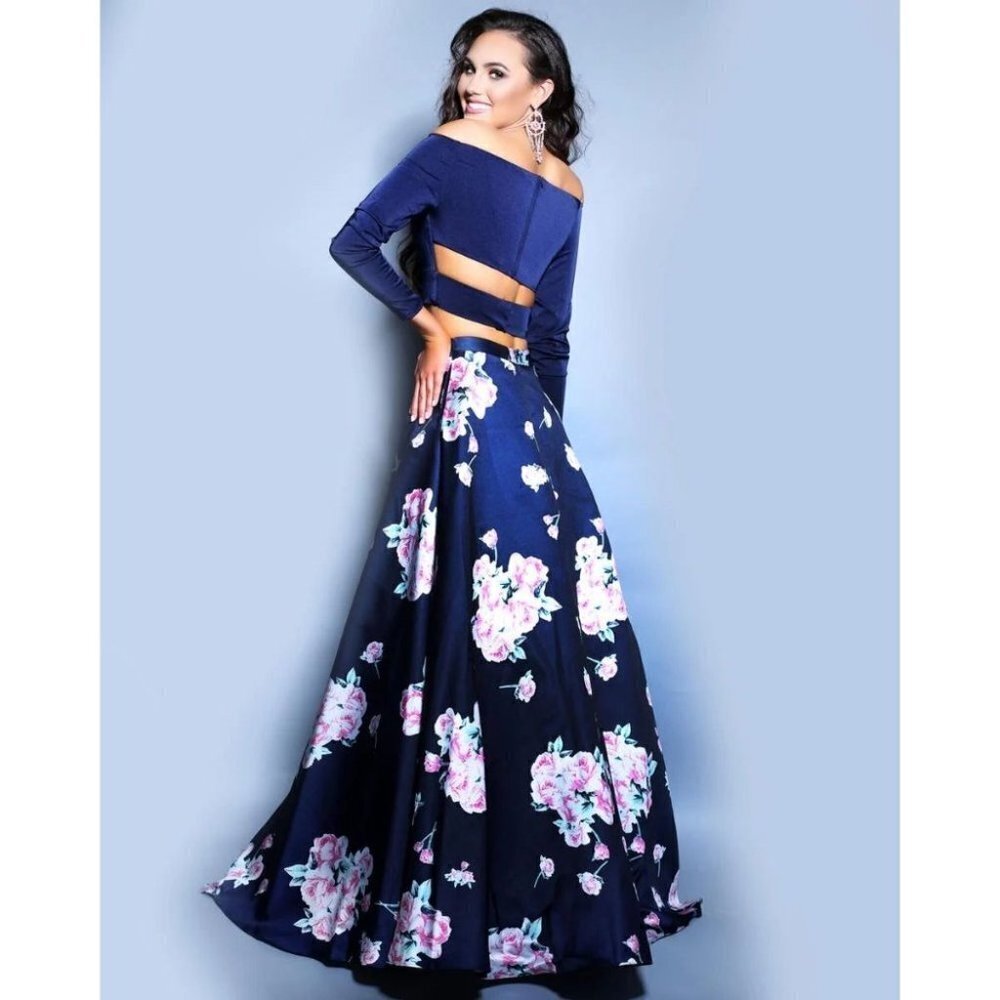2 Cute Brand Navy Floral Two Piece Formal Gown $469 - Picture 3 of 15